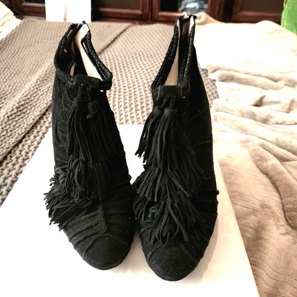 Jimmy Choo suede stiletto booties with tassels sz 39 very gently loved